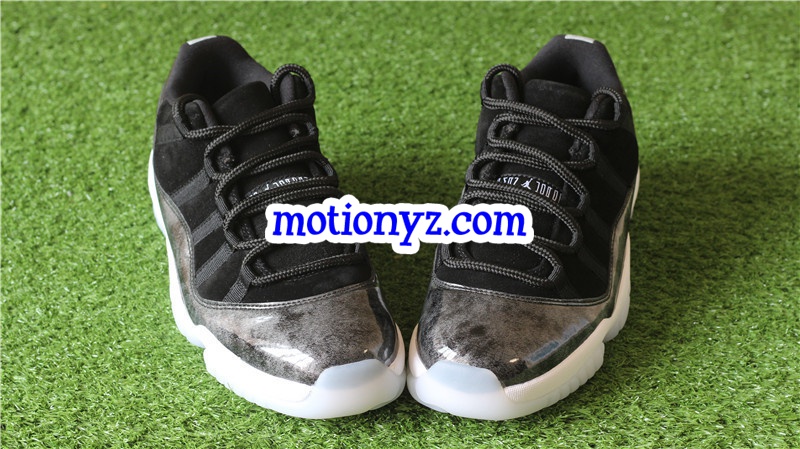 Air Jordan 11 Retro Low Barons GS